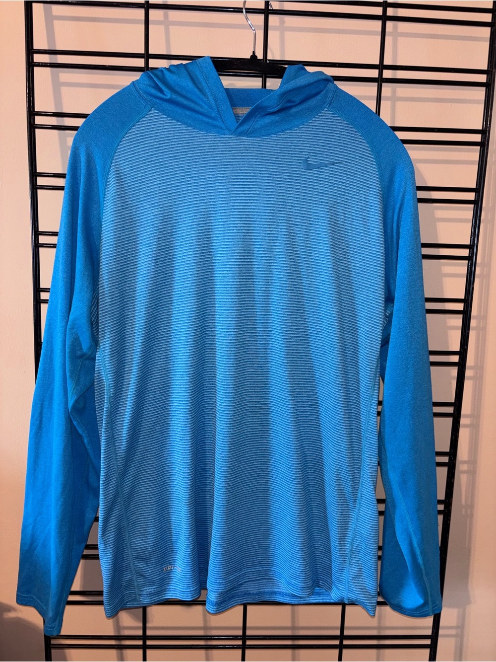Nike Men’s Bright Blue Hooded Long-Sleeve Performance Top